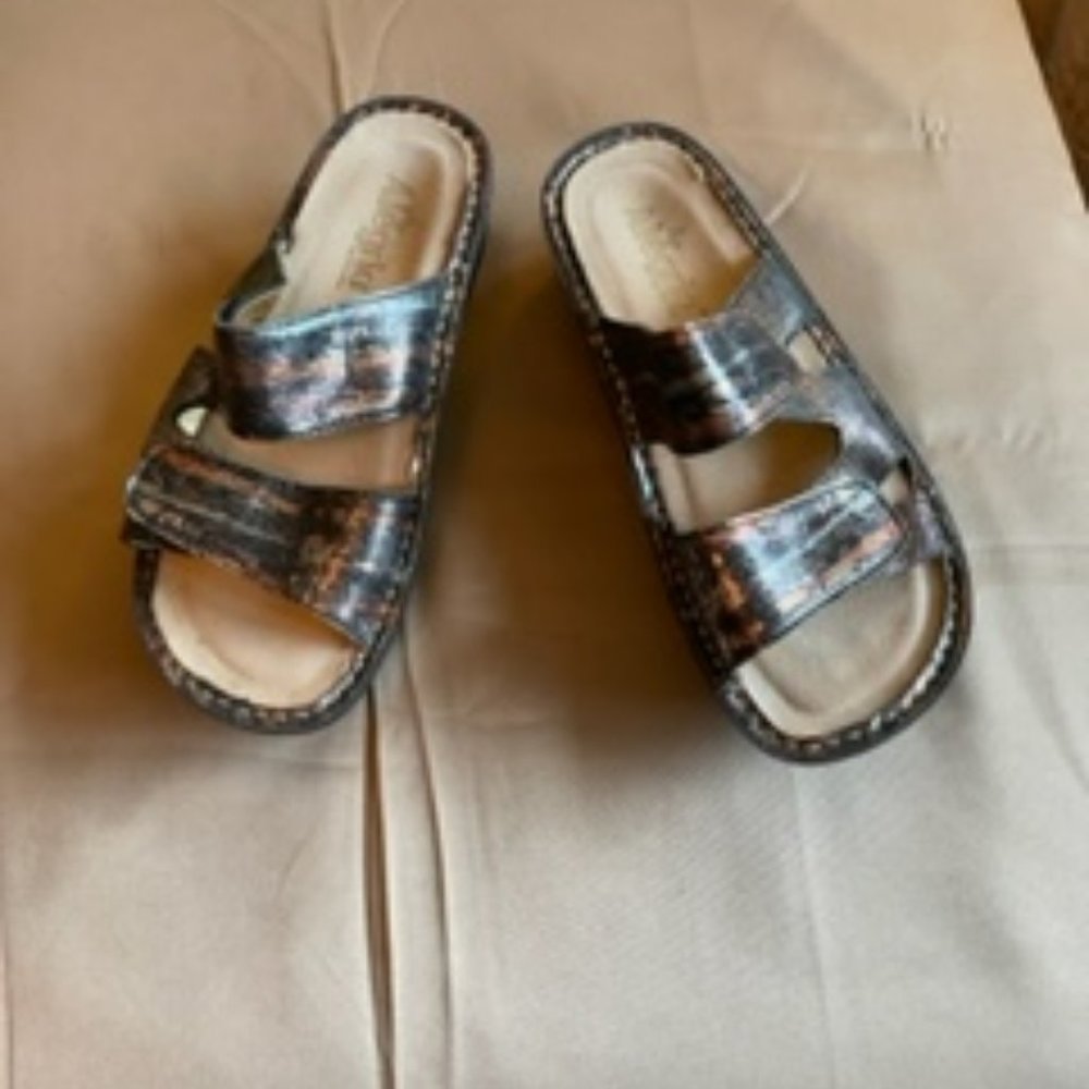 Alegria Brown Metallic Adjustable Leather Sandal EU 38 (8-8.5) Never Worn